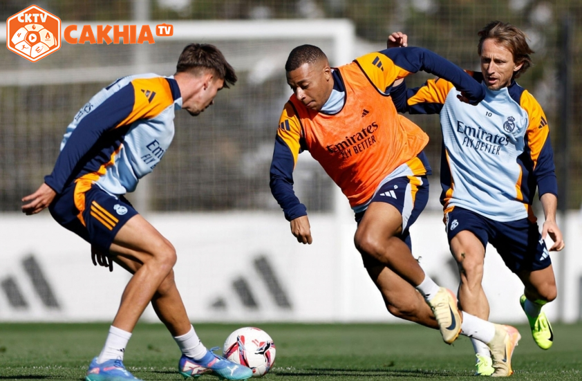 Ancelotti xác nhận Mbappe đã gần đạt thể trạng tốt nhất. Ảnh: Getty Ancelotti xác nhận Mbappe đã gần đạt thể trạng tốt nhất. Ảnh: Getty
